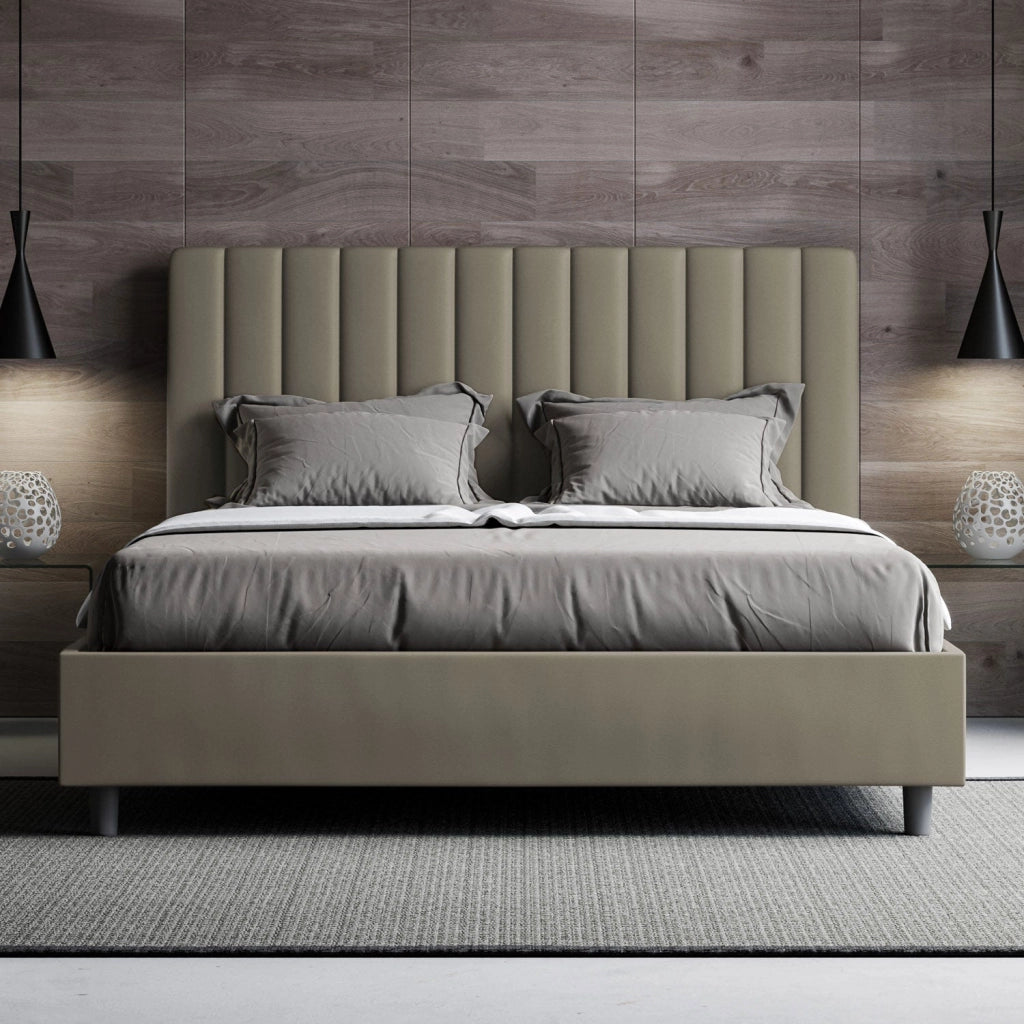 Letto matrimoniale francese senza rete imbottito 140x210 similpelle cappuccino Agueda