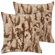 Set di 2 cuscini decorativi in pelliccia sintetica marrone 45 x 45 cm divano