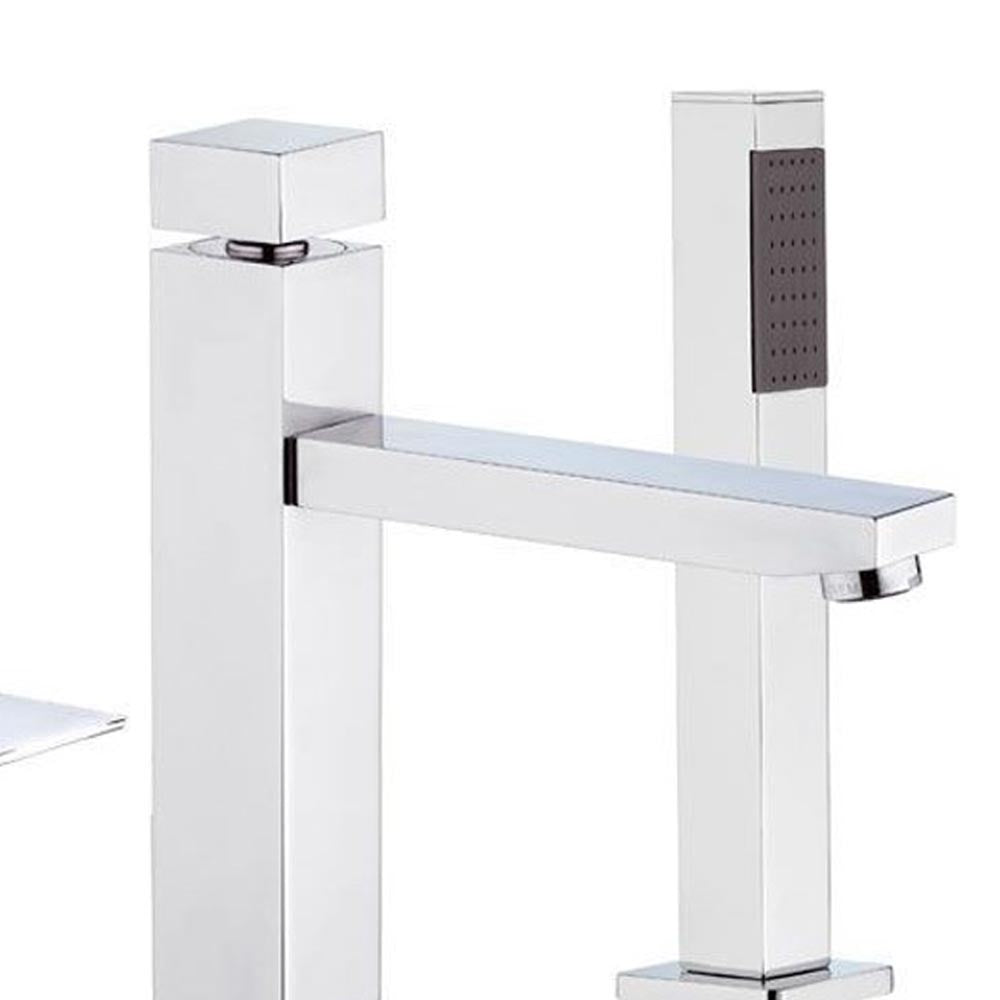 Rubinetto serie skyline con bocca quadra - serie skyline