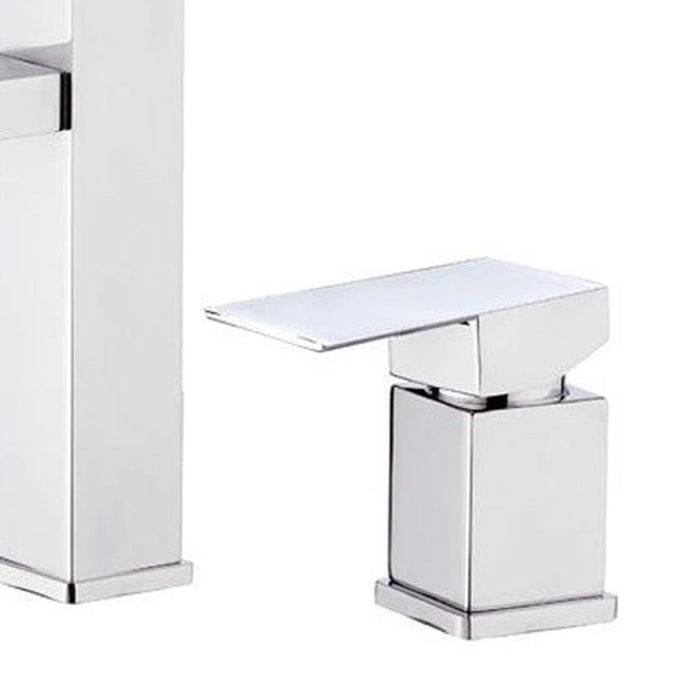 Rubinetto serie skyline con bocca quadra - serie skyline