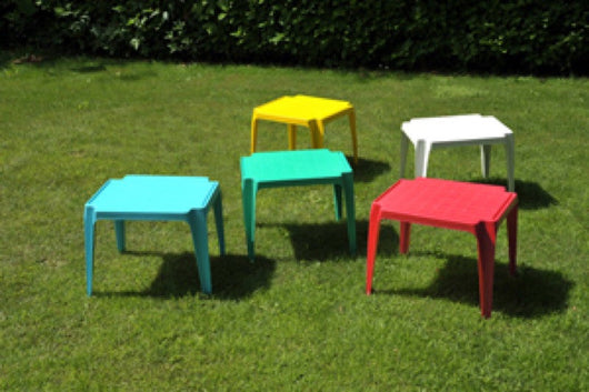 TAVOLO DA GIARDINO BABY IN POLIPROPILENE DIVERSI COLORI CM. 55X50X44H