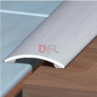 PROFILO TERMINALE BACCHETTA COPRIGIUNTO PER PIASTRELLE ADESIVO H.CM.90 ARGENTO