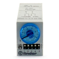 Minirelè temporizzato 12VCC Finder