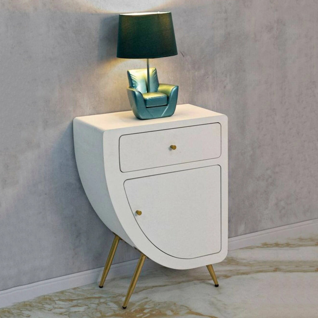 Comodino Suze, Comò basso, Tavolino da notte, Mensola da letto, Bianco e Oro, 60x32 h79 cm