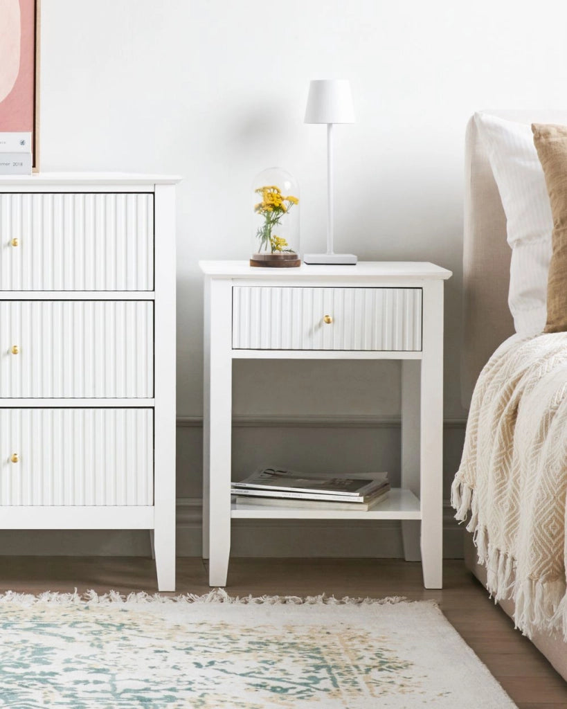 Comodino a 1 cassetto MDF bianco 1 ripiano Maniglia oro Camera da letto elegante