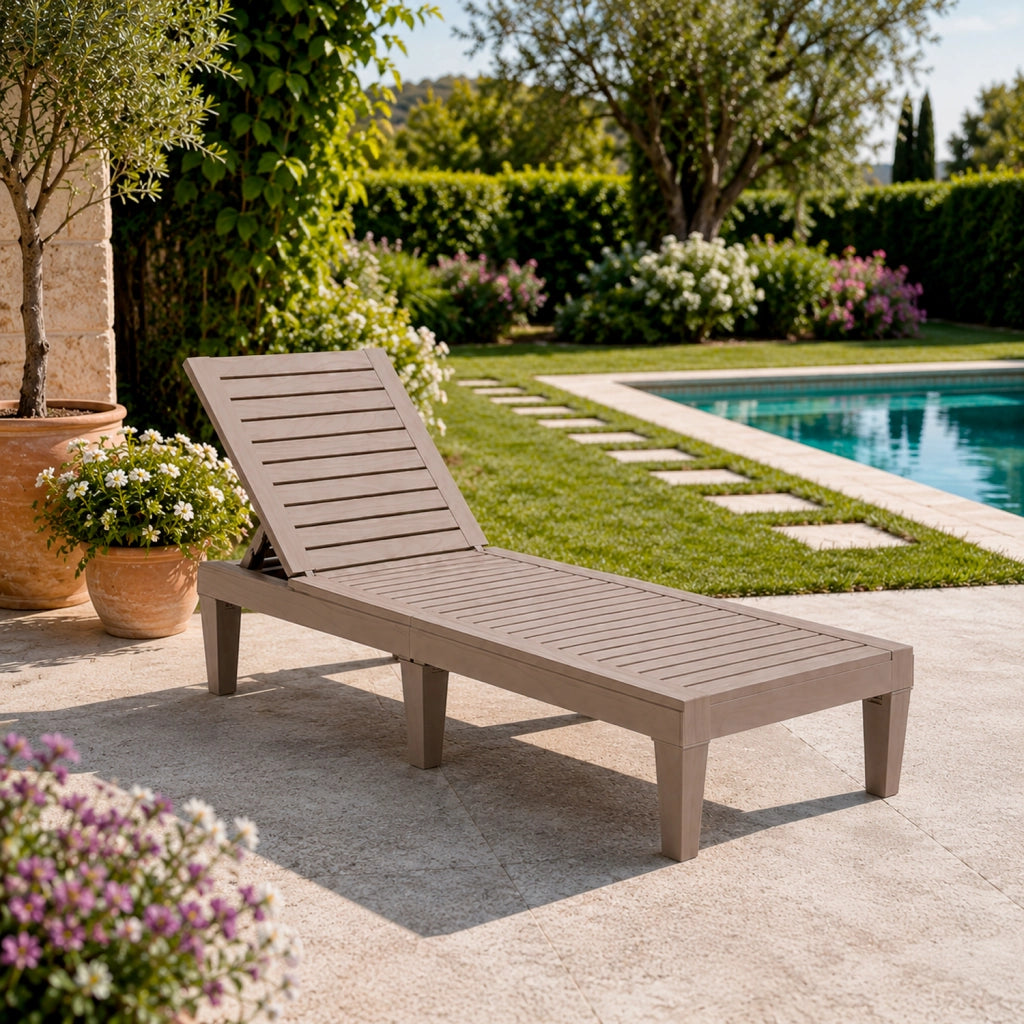 Lettino Prendisole Con Schienale Reclinabile 5 Posizioni In Polipropilene Effetto Legno Sdraio Da Piscina Giardino Spa 190 x 57.5 x 29 Cm Marrone