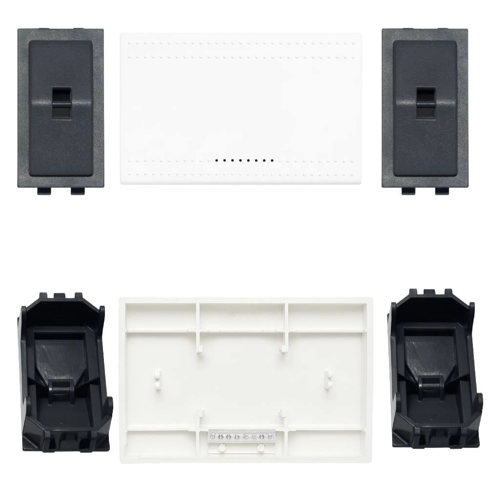 Copritasto illuminabile bticino livinglight bianco per ambienti eleganti *** numero posti 3 moduli, confezione 1