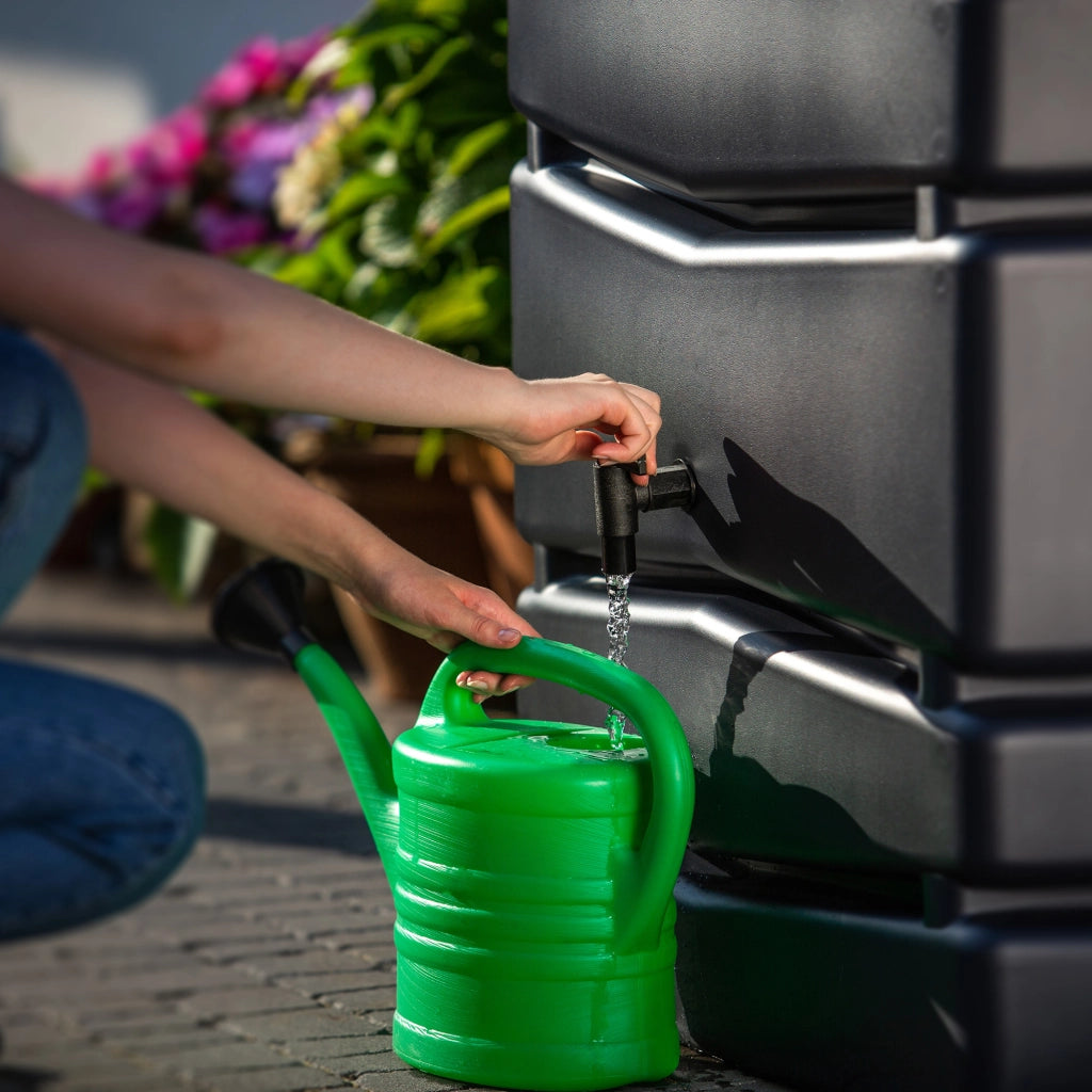 Serbatoio per acqua piovana KADAX 450L, barile d'acqua con rubinetto, contenitore antracite Kadax
