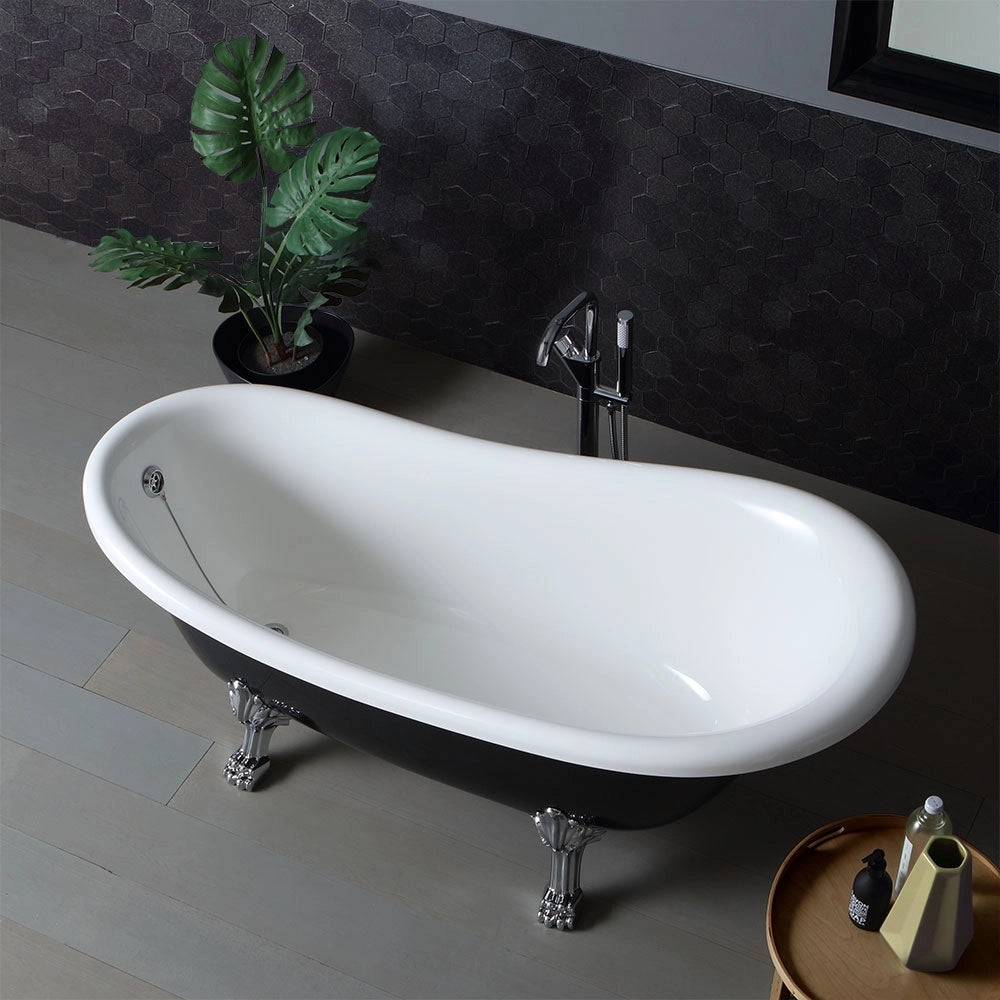 Vasca da bagno classica bianco e nero