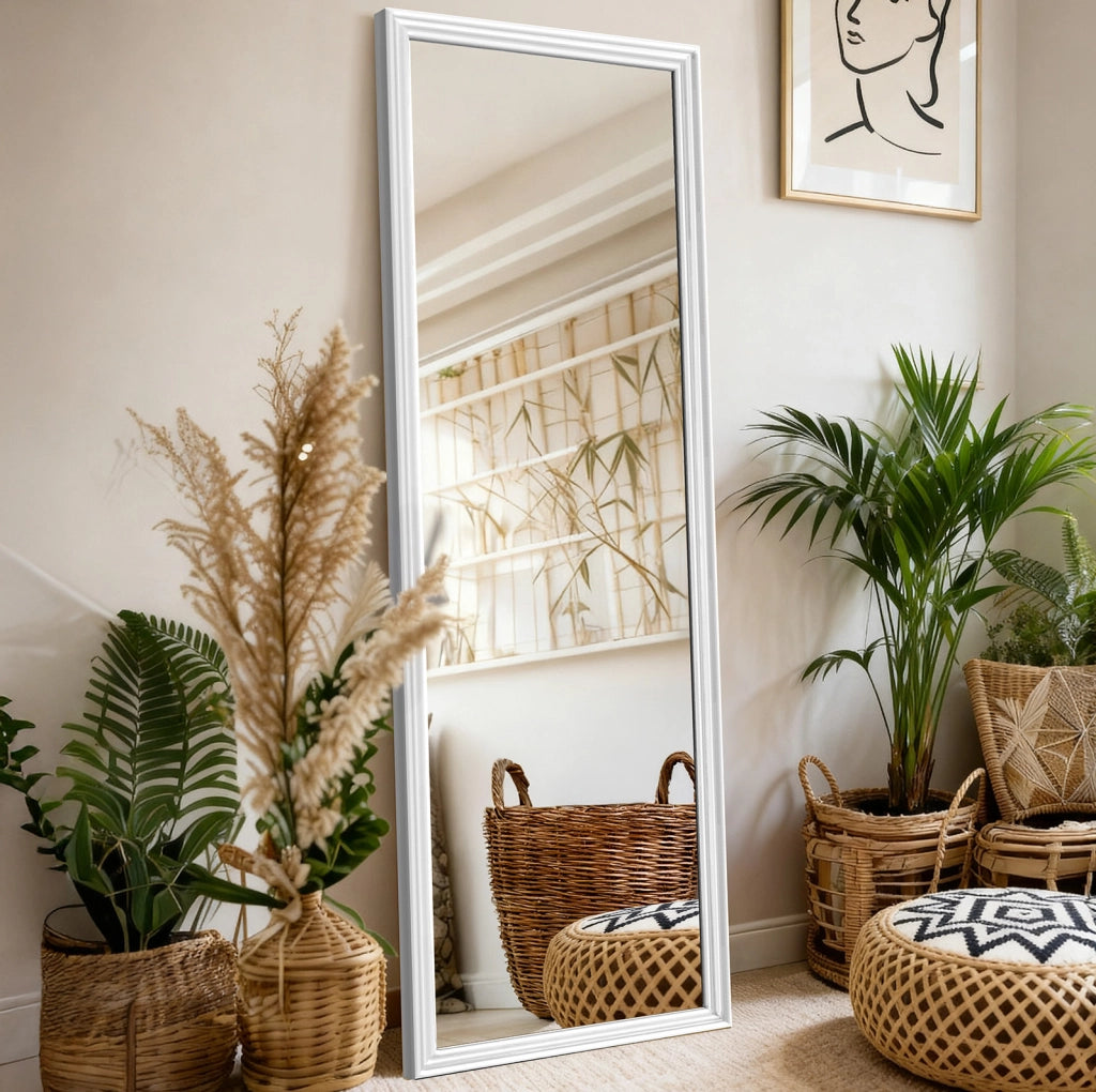 Specchio intero 160x50 cm, cornice bianca e supporto metallico regolabile