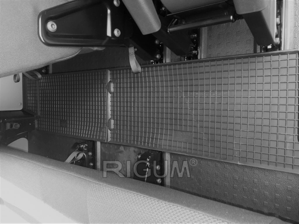 Tappeti in Gomma 3a fila Transporter Caravelle per VW T5 2003-, T6 2015-, T6.1 dal 2019 al 2021