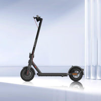 Scooter elettrico - XIAOMI - Scooter elettrico 4 - 300 W - Pneumatici 10 - Autonomia 35 km