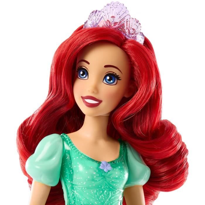 Principesse Disney - Bambola Ariel con vestiti e accessori - Figura - MATTEL - HLW10