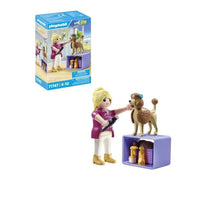PLAYMOBIL 71747 Toelettatore con barboncino e accessori, My Life, 23 pezzi, dai 4 anni in su