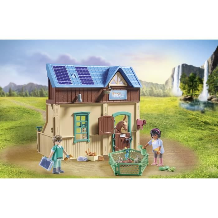 PLAYMOBIL 71352 - Centro veterinario e terapeutico - Cavalli della Cascata - Per bambini dai 5 anni in su