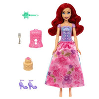 Mattel-Disney Princesses Spin & Reveal-Ariel bambola con 11 sorprese HTV88