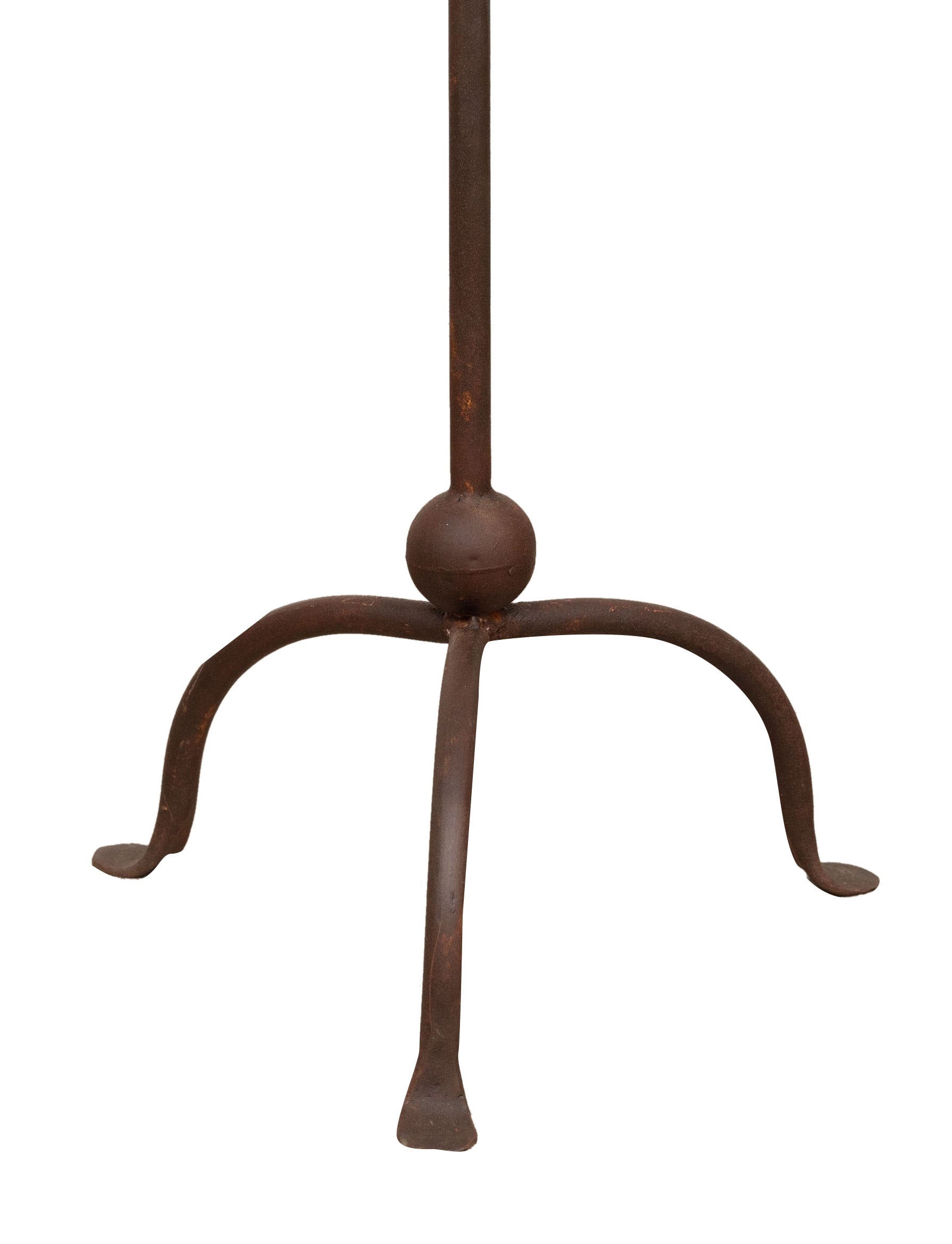 Biscottini CANDELIERE A PIANTANA IN FERRO BATTUTO LAVORATO A MANO dimensioni lunghezza