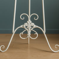 Biscottini Portaquadro in ferro battuto finitura bianca anticata L53xPR96xH150 cm Elegante