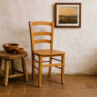 Sedia Venezia in legno di faggio color ciliegio con seduta in legno massello