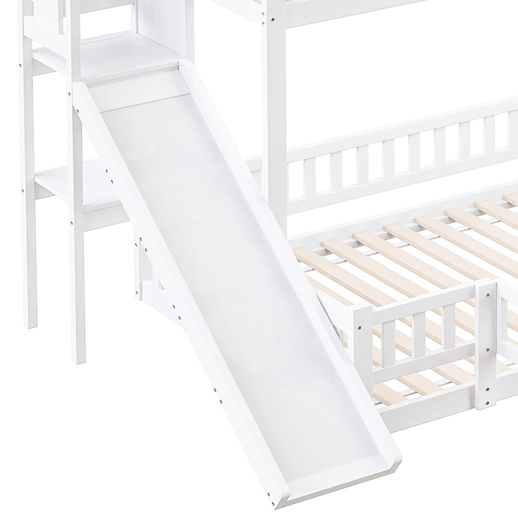 Letto a castello 140x200 cm con scivolo; scala e ripiani in pino e MDF bianco