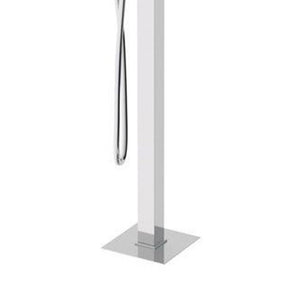 Miscelatore ideale per vasche da pavimento con bocca a cascata. design italiano unico ed elegante