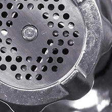 Tritacarne elettrico 1200W con funzione inversa, 3 dischi intercambiabili 7-5-3mm, base antiscivolo cucina - SOGO