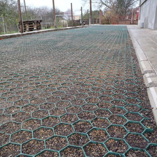 PIASTRE ESTERNO GREEN PARKING VERDE 40X40 DI ARCA