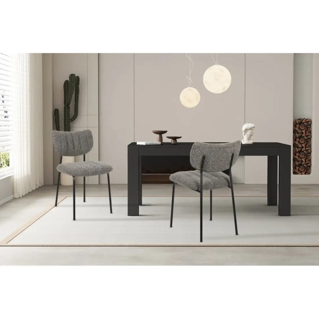 Set di 2 sedie NORAYA – Tessuto grigio scuro – Design compatto – Piedi in metallo – Eleganza contemporanea