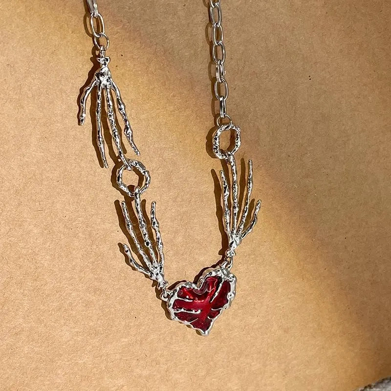 Collana con ciondolo a forma di cuore rosso fatto a mano, regalo di Natale o compleanno.
