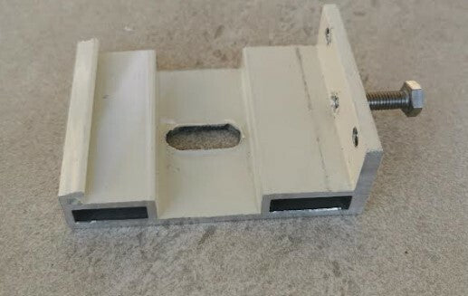 Coppia staffe di ancoraggio tenda da sole 3000 con cassonetto attacco a soffitto - Colore marrone 8017