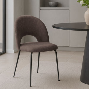 Sedia da sala pranzo Paola in microfibra nabuk marrone con gambe in metallo nero