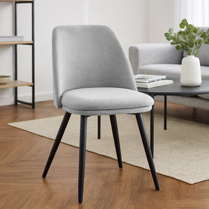 Sedia da sala pranzo Kety in microfibra grigio chiaro con gambe in metallo nero