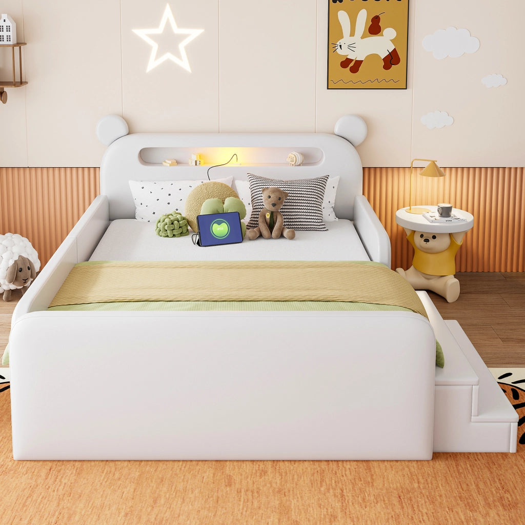 Letto imbottito per bambini con testiera a orso e USB, 140x200 cm, bianco