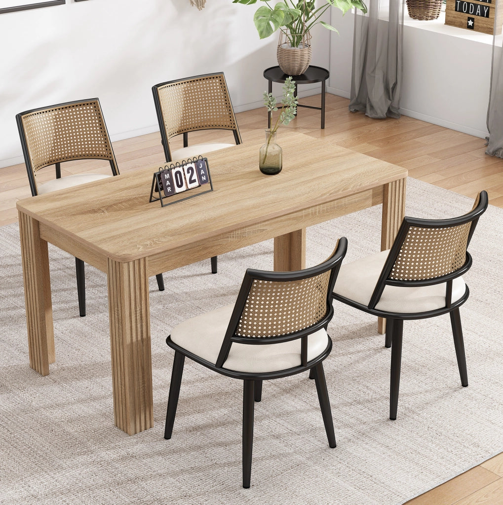 Set di 4 sedie in rattan con seduta in PU; nero