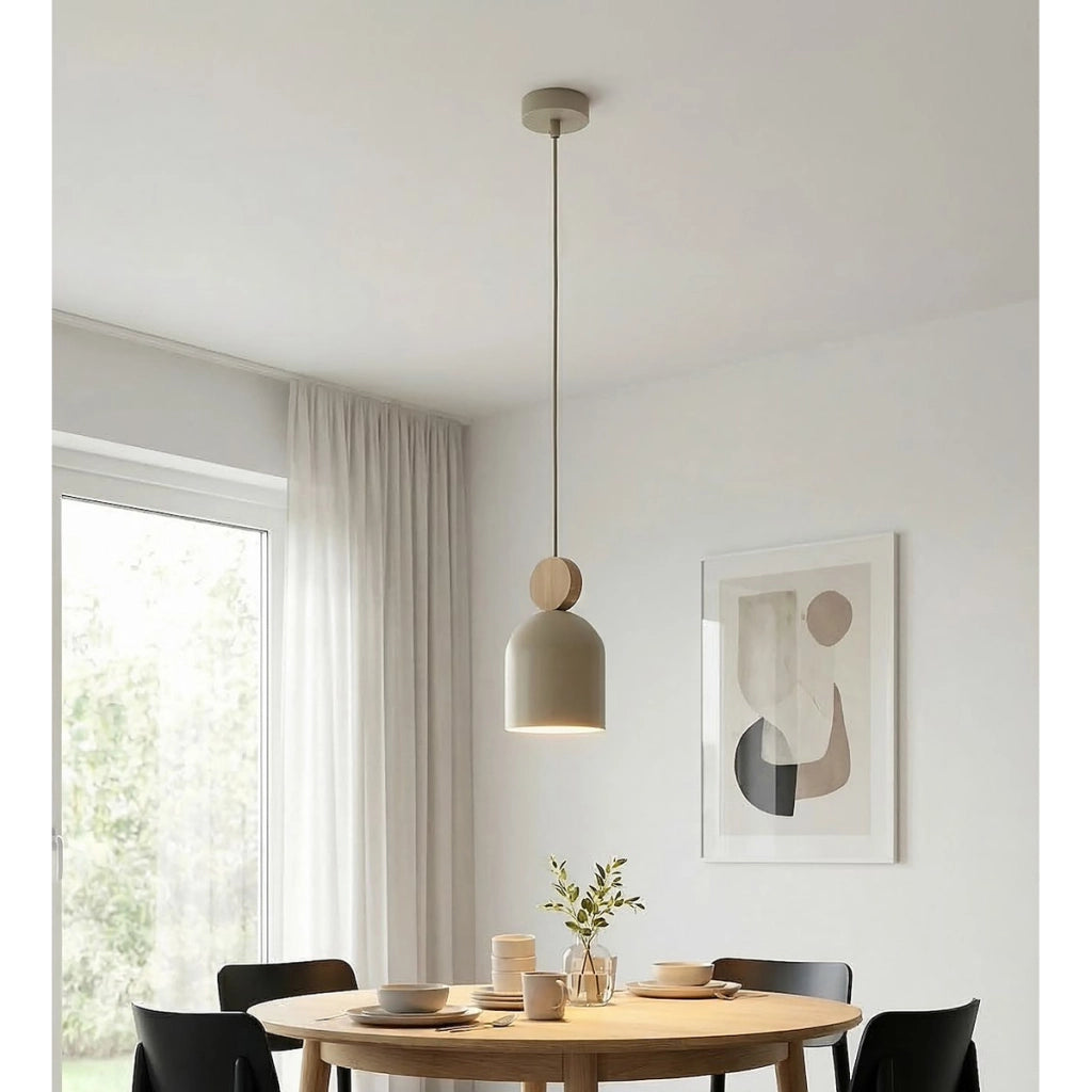 Lampada a sospensione MESI in acciaio e legno beige