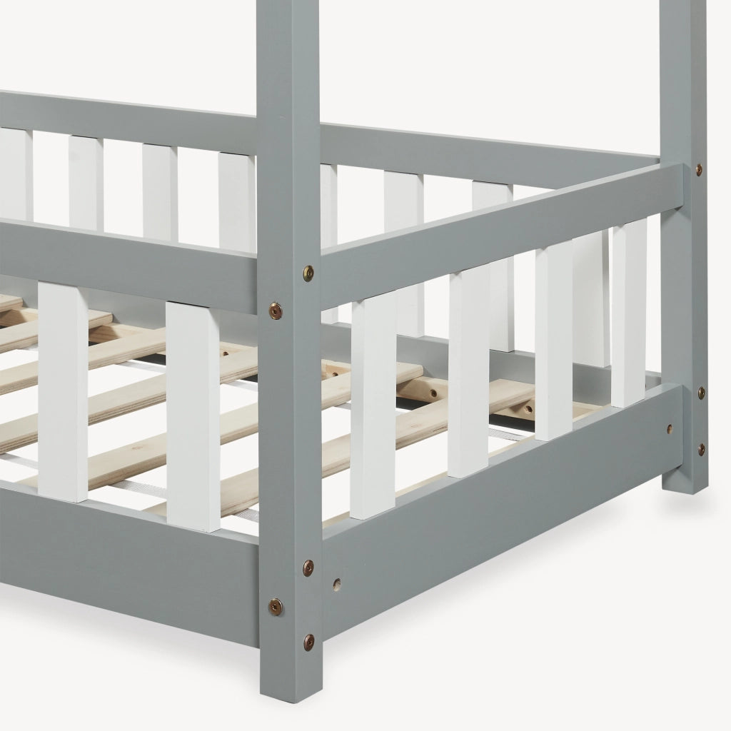 Letto per Cameretta Treviolo a Forma di Casetta in Stile Montessori 70x140 cm Grigio Chiaro/Bianco [en.casa]