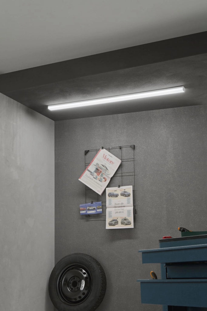 BARRA LED SOTTOPENSILE REGGY BIANCO 45W 5700LM CCT 3000-4200-6500K 149X6X3,6 CM.