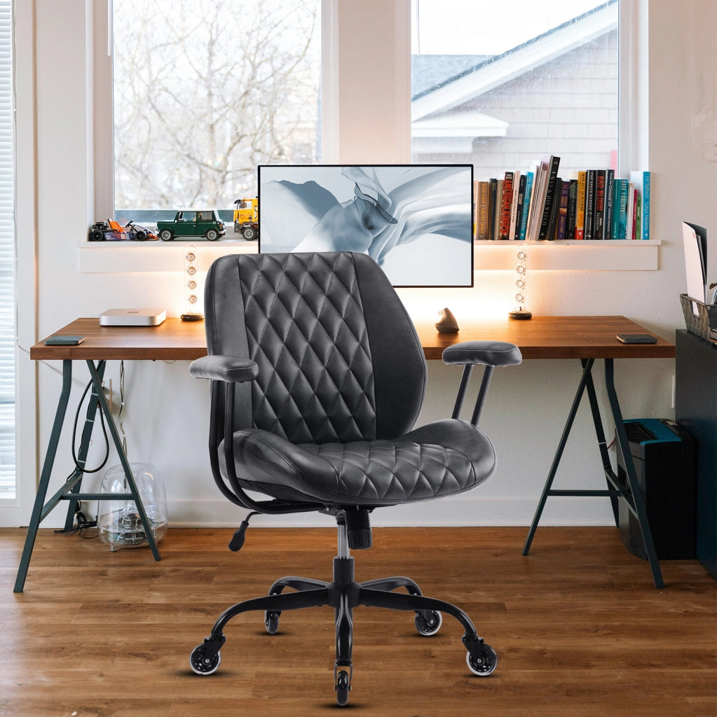 Sedia ergonomica da ufficio in pelle nera con braccioli removibili e ruote silenziose