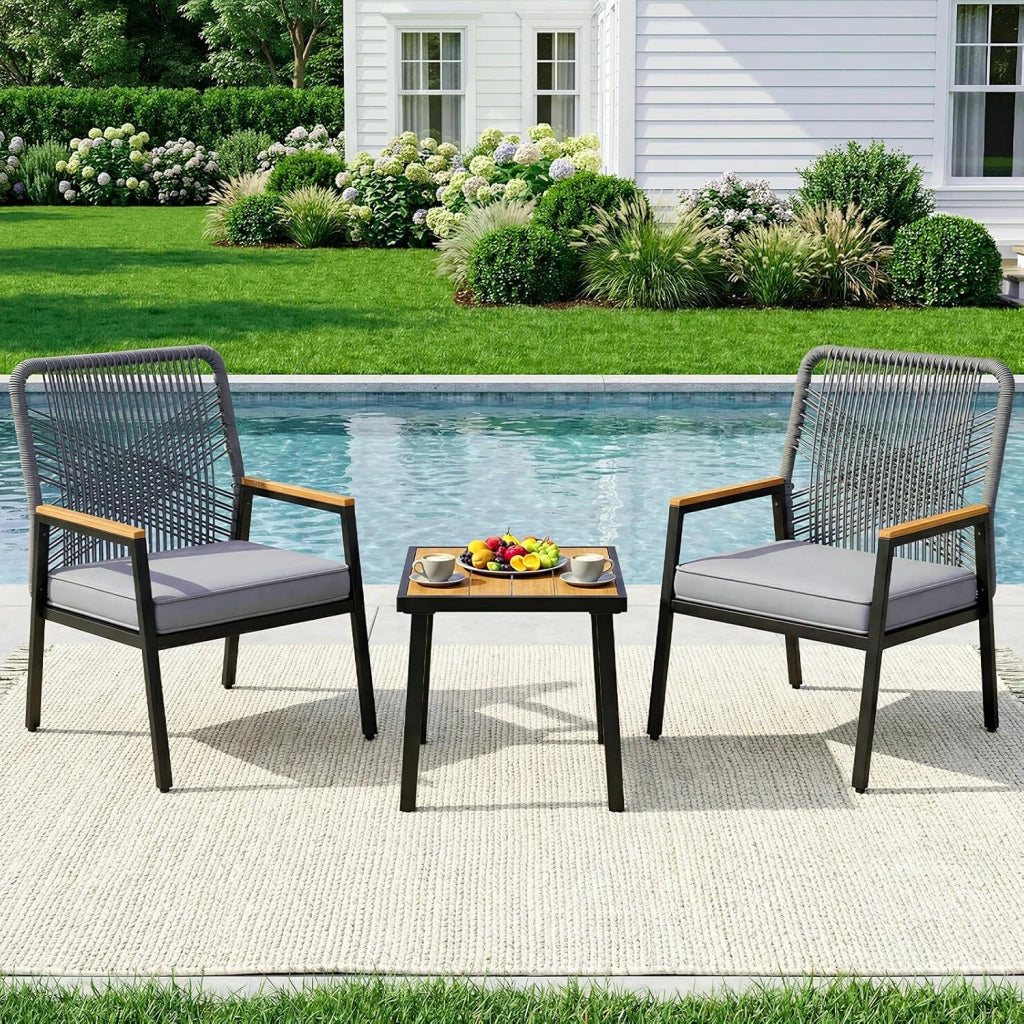 Set di mobili da giardino, Set da 3 sedie da giardino in rattan, 2 sedie da patio con tavolino, fino a 160 kg, resistenti alle intemperie, braccioli in WPC, per patio, giardino, veranda,Grigio