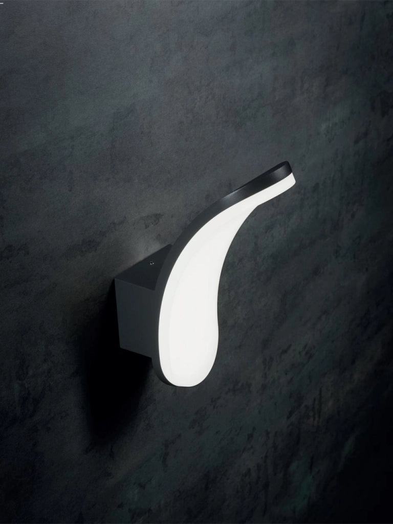 Applique in alluminio pressofuso con diffusore in resina opalina - 15W, 2300 lumen, 1050 lumen, 4000K grafite