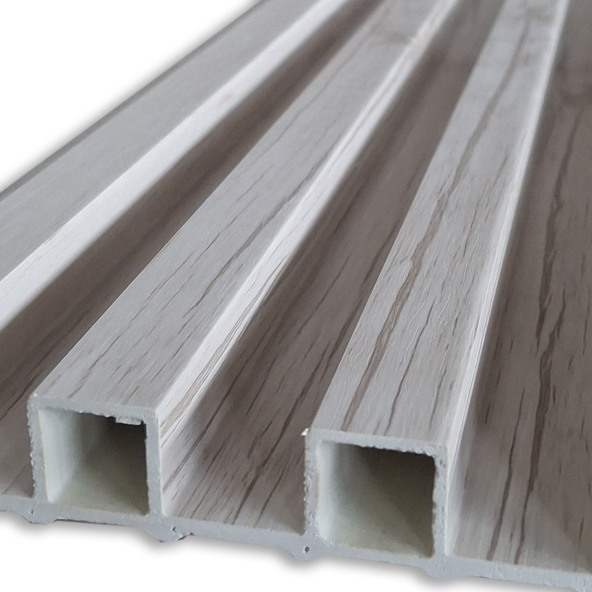 Icewood - Pannello effetto legno doghettato in WPC alta densità KIT DA 4.8 MQ