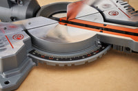 Segatrice/Troncatrice Radiale Black & Decker  D.216 mm, 1500 W - BES702-QS