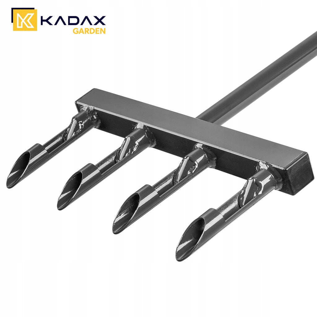 Aeratore tubolare manuale KADAX da 36 cm con forche e punte per aerazione del prato.