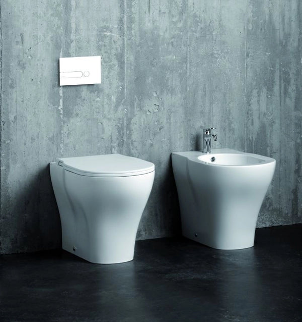 Kit Sanitari filomuro Serie XL - Azzurra ceramica - Kit filomuro Azzurra XL (Bidet, vaso, coprivaso)