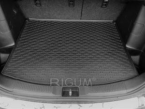 69B-433012 - Tappeto gomma baule - Suzuki SX4 S-Cross dal 2013-, Restyling dal 2016-, Hybrid dal 2020-, (posizione baule