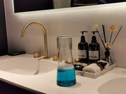 Karaf da Acqua con Bicchiere in Vetro - Set di Karaf e Bicchiere per Bagno - Dispensatore di Acqua per la Notte - 850 ml