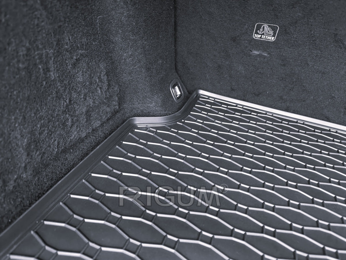 132B-426151 - Tappeto gomma baule - Peugeot 508 II FastBack dal 09/2018-, Compatibile anche per modelli PHEV Plug-In Hyb