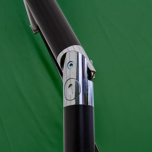 Ombrellone da Giardino Inclinabile 2.7m con 32 LED e Pannello Solare - Verde