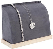 Organizzatore per 11 Collane - Supporto in Velluto - Braccio in Legno - Organizzazione e Armonizzazione - 9 cm Largo - 21 cm Lungo - 15,8 cm Alto - Organizzatore per Collane