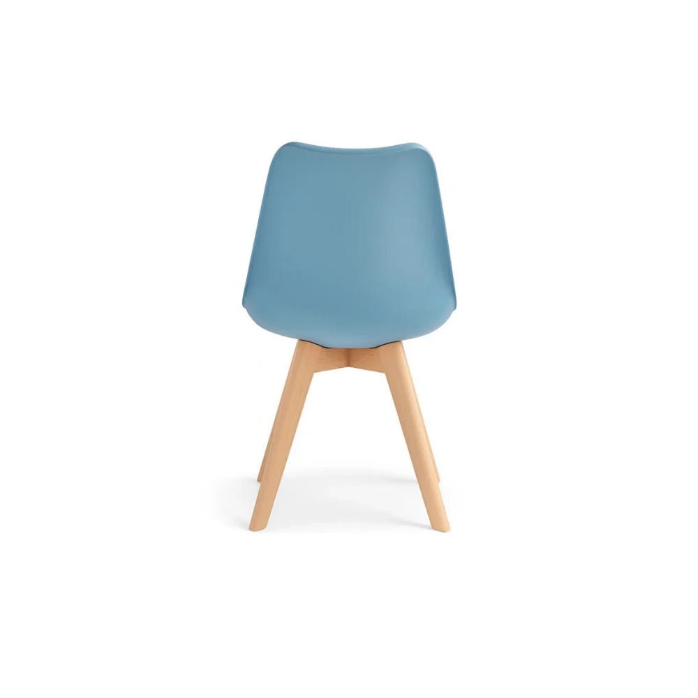 Set di 4 sedie da pranzo imbottite in polipropilene azzurro Lola con struttura in legno facili da pulire | Duzzle